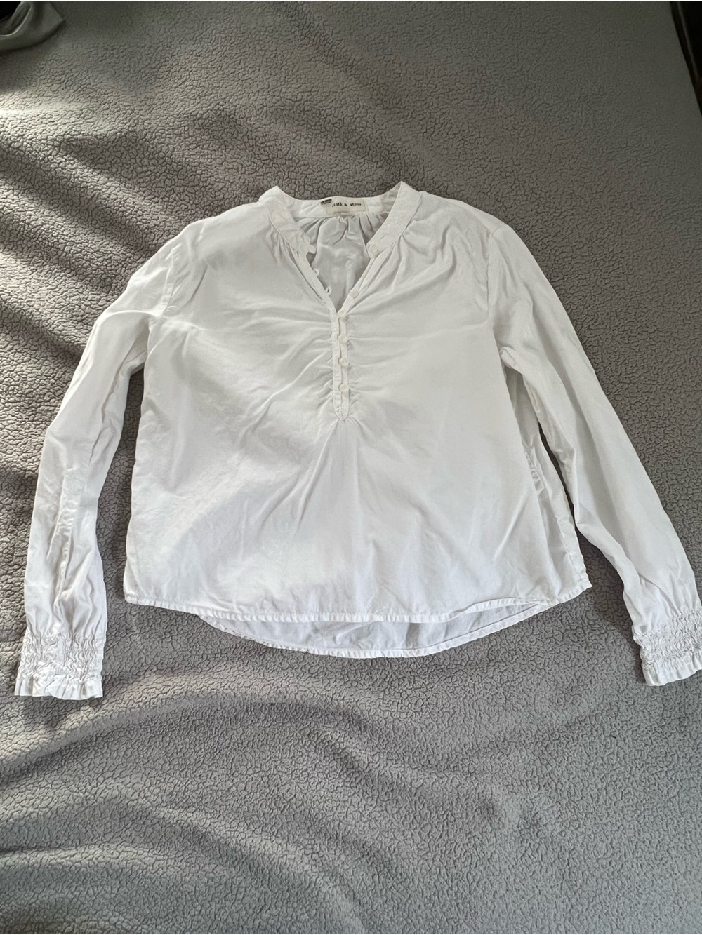 cloth & stone White Long-Sleeve Henley Blouse